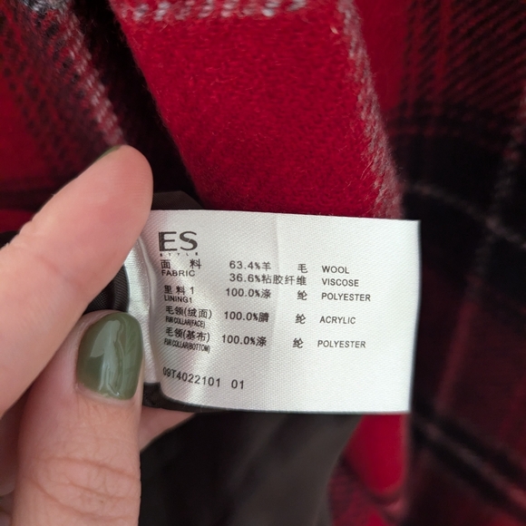 ES Style Wool Blend Mini Dress With Removable Faux Fur Collar - Picture 4 of 8